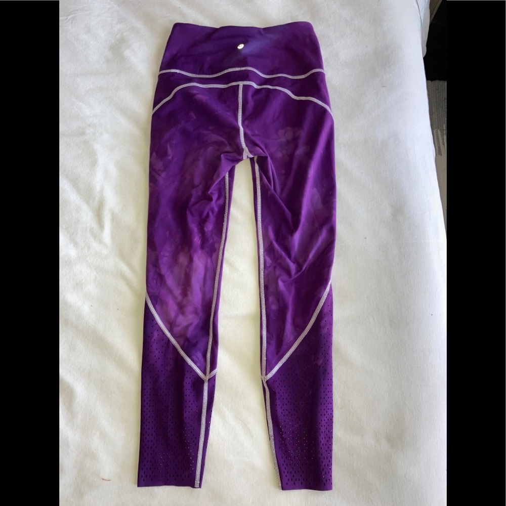 Anew Tight View 2